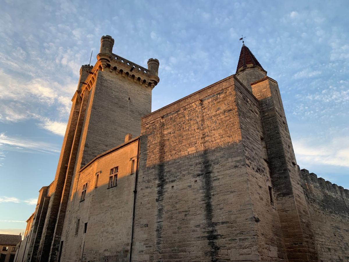 Appartement De Charme Dans Le Coeur Historique D'Uzès Exteriör bild