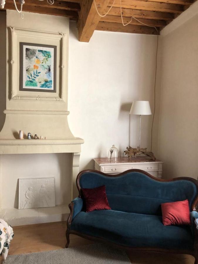 Appartement De Charme Dans Le Coeur Historique D'Uzès Exteriör bild